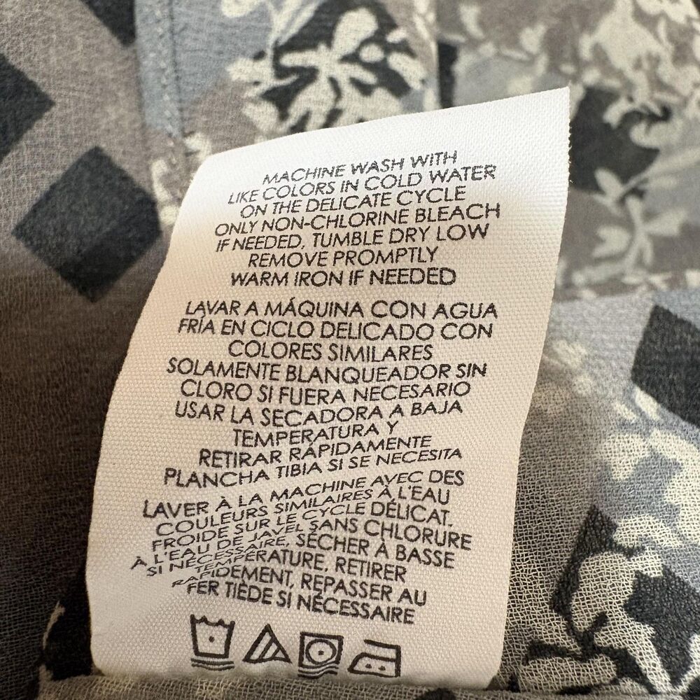 CAbi Blouse Womens Medium Gray Plaid Ruffle Neck Sleeveless Lightweight Top - Picture 6 of 6